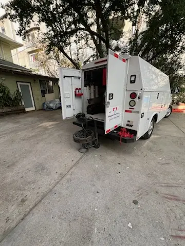Magnet Plumbing service vehicle on-site for Water Heater Repair in Lauderdale Lakes